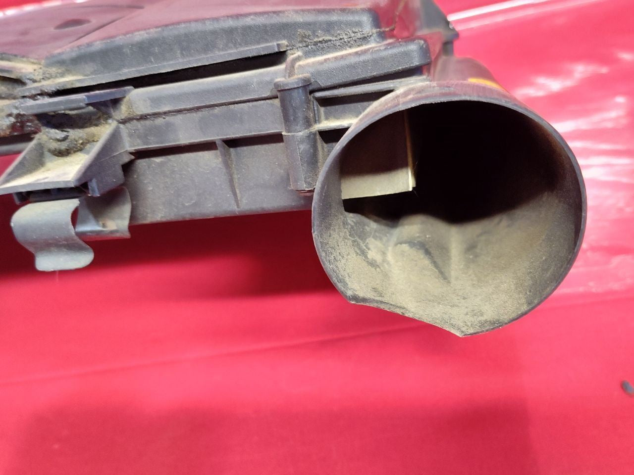 1998-2007 Mercedes Air Cleaner Filter Box Housing Engine Cover Assembly