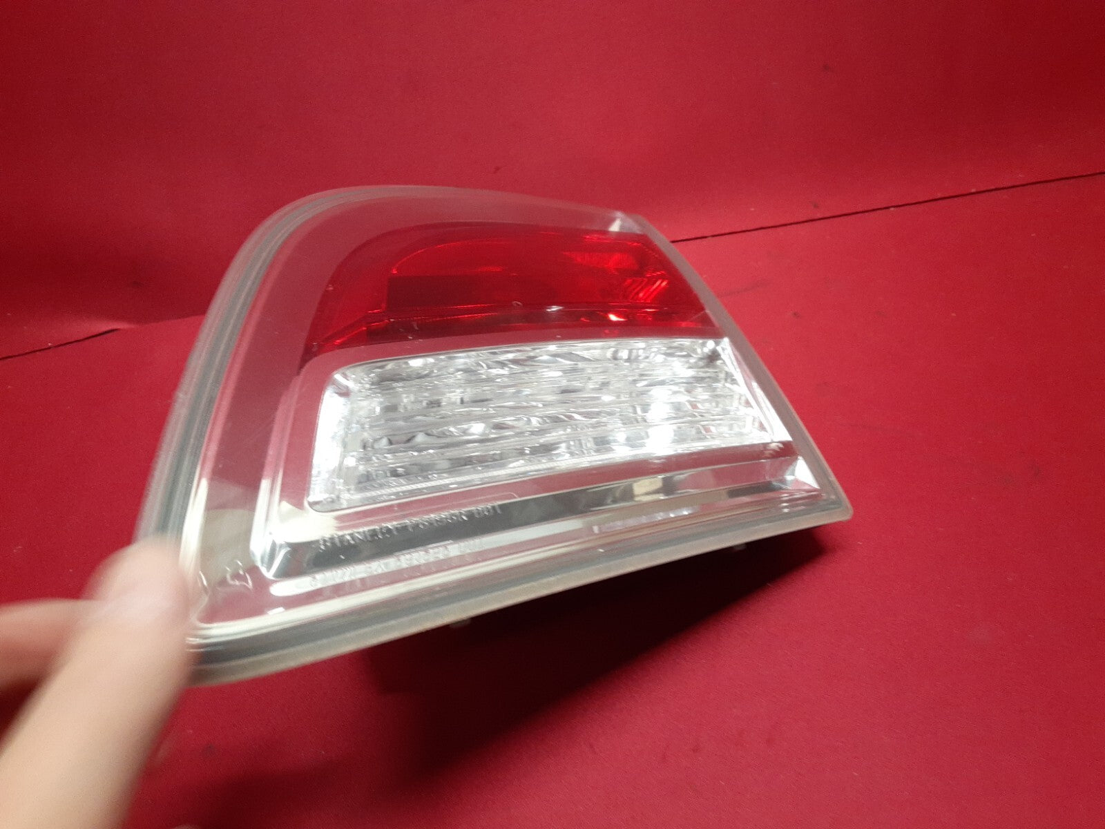 2007 - 2009 Mazda CX9 CX-9 RIGHT PASSENGER Tail Light Lamp on Hatch TD11-51-3F0G