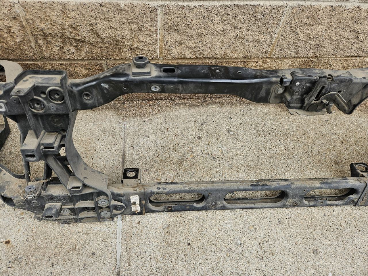 2013-2024 Dodge Ram 1500 Radiator Core Support Closure Panel LOCAL PICKUP ONLY