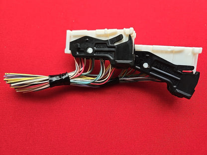 2011 2012 Lexus IS250 IS350 ISF Auto LEFT DRIVER Fuse Box Junction Block PIGTAIL