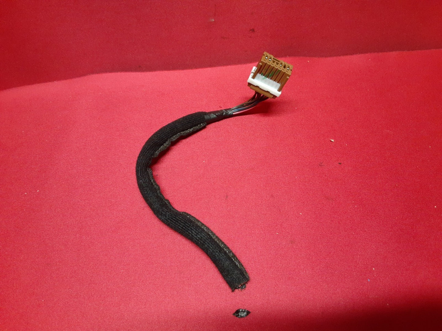 2011 - 2012 Kia Sorento Digital Clock Occupancy Light Unit 94510-1U000   PIGTAIL