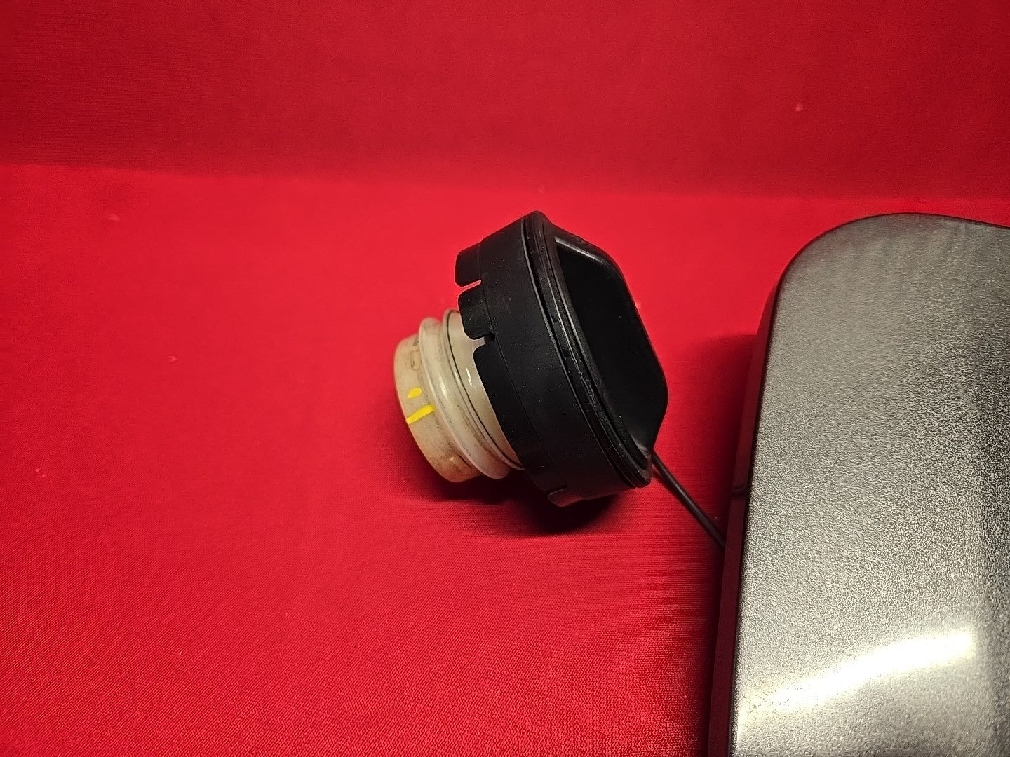 2007-2011 Toyota Camry Fuel Door W/ Cap OEM Gray 77350-06030