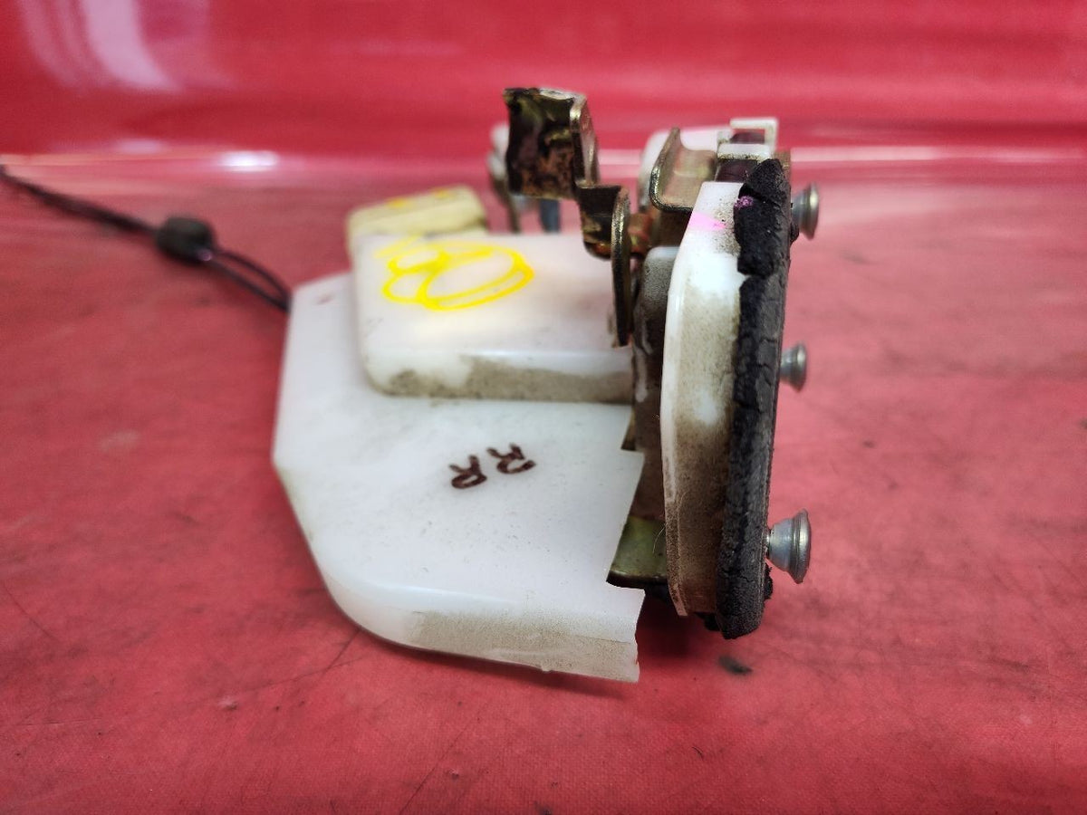 1998-2005 Lexus GS300 01-05 GS430 Right Passenger REAR Door Latch Lock Actuator