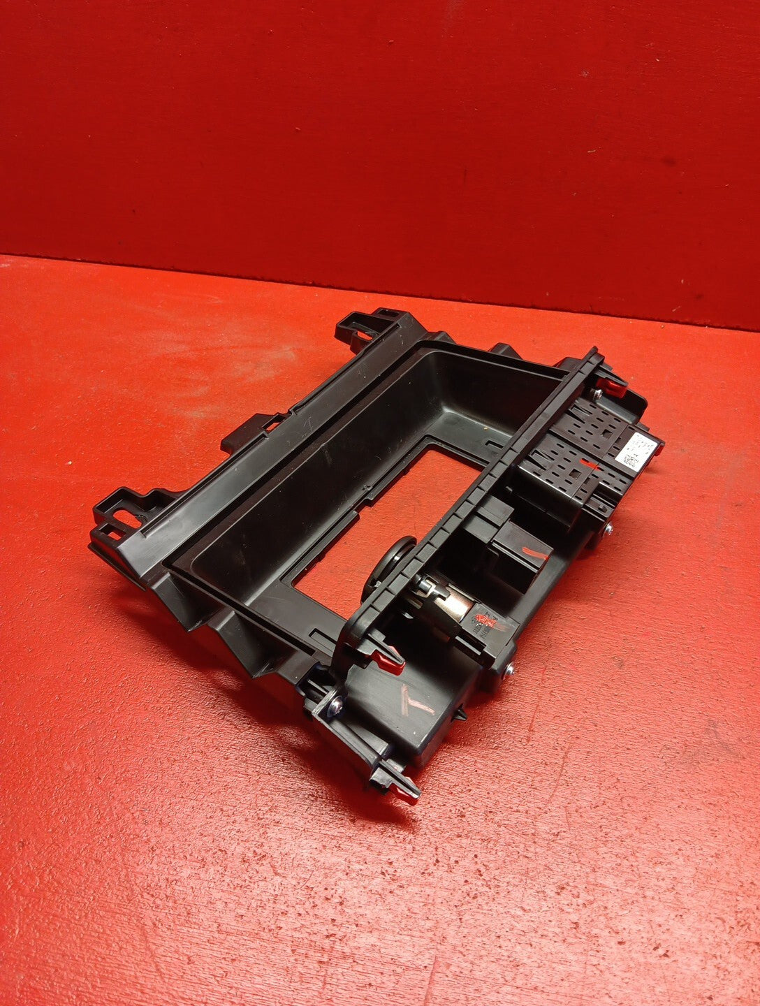 2022 2023 Mitsubishi Outlander Center Console Trim Compartment 8010A462XA