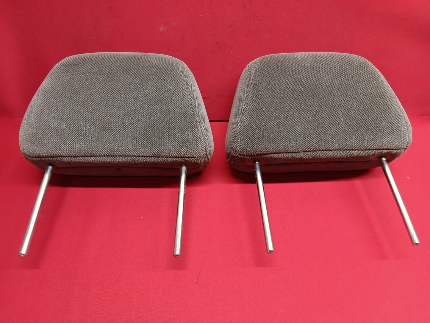 2002 - 2005 Chevy Chevrolet Malibu & Classic FRONT Headrest Set Pewter Cloth
