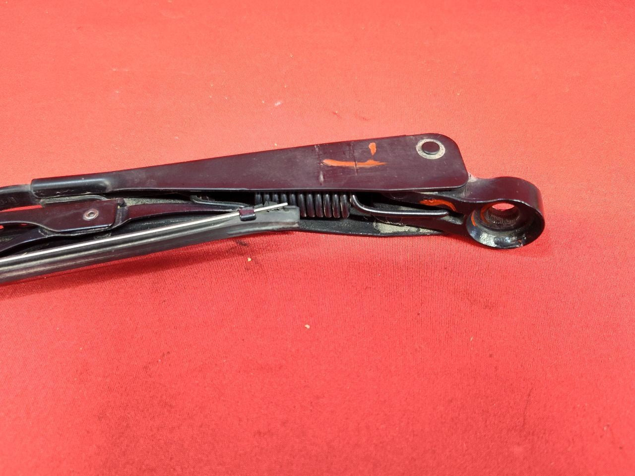 2015-2024 GMC Chevy Buick SUV Hatchback Tailgate Liftgate Wiper Arm w/ Cover