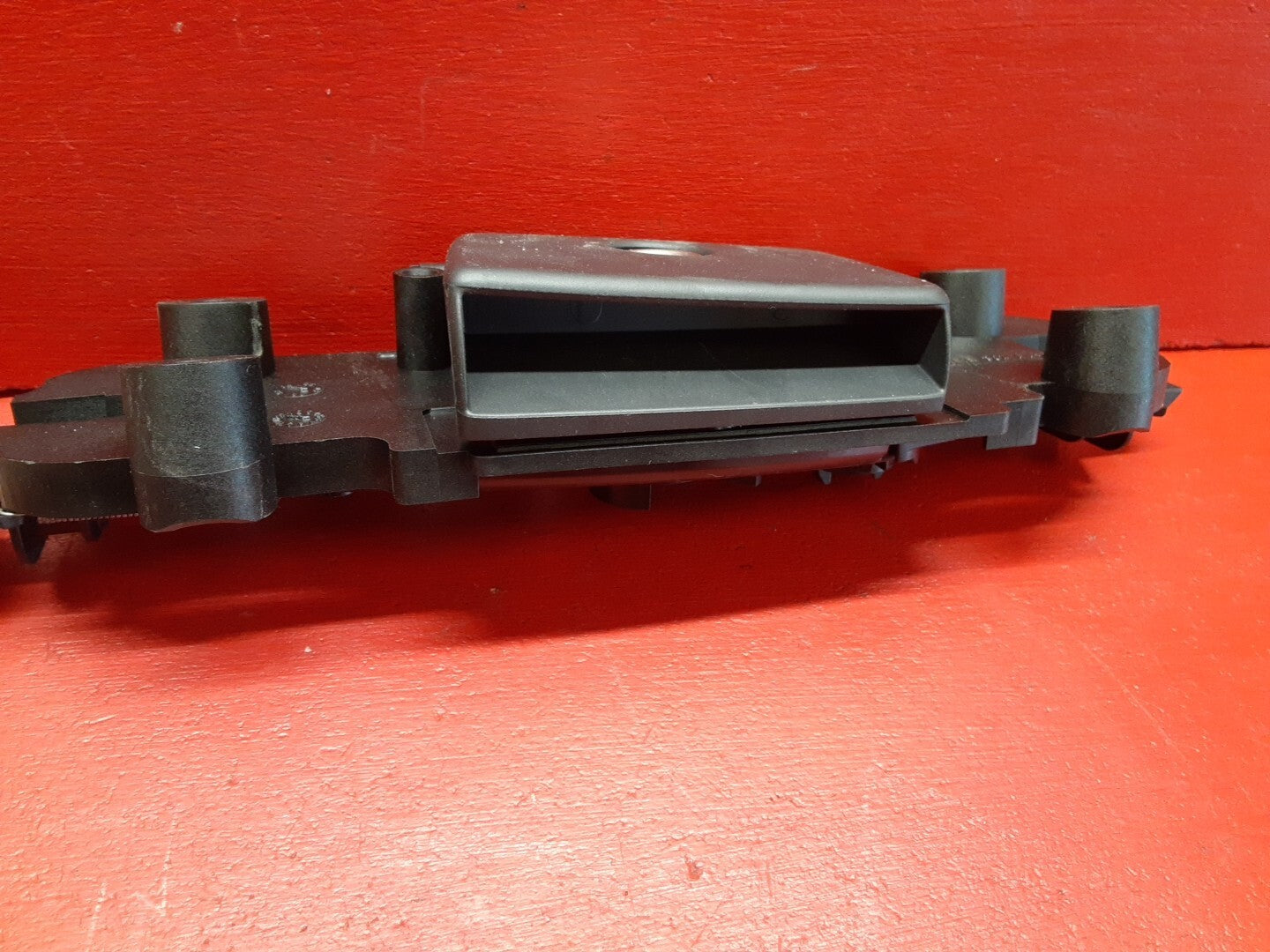 2007 Volvo V50 Glove Box Storage Container Lock Assembly