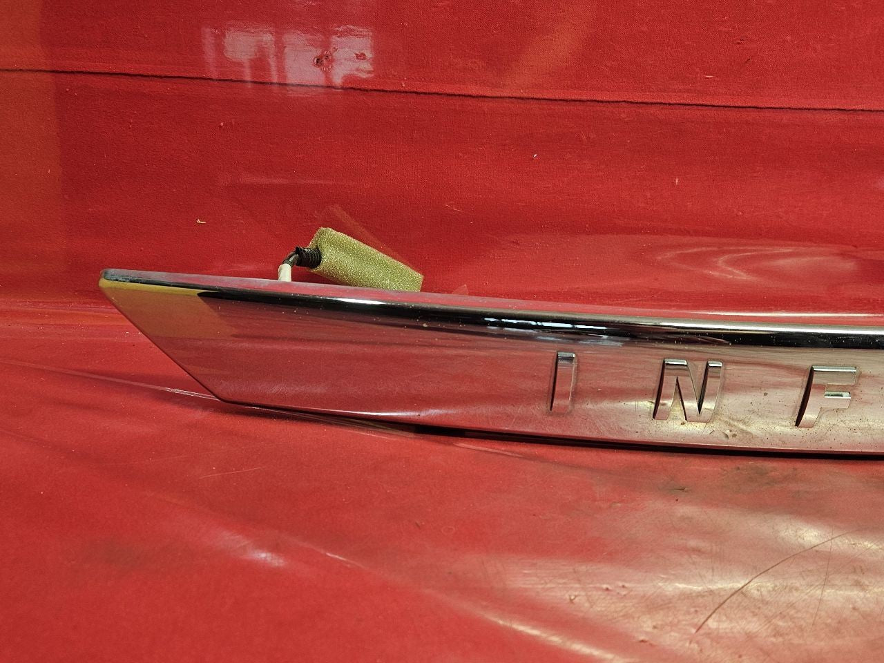 2011 2012 Infiniti QX56 Liftgate Hatch Upper Trim Handle Chrome w/ CAMERA