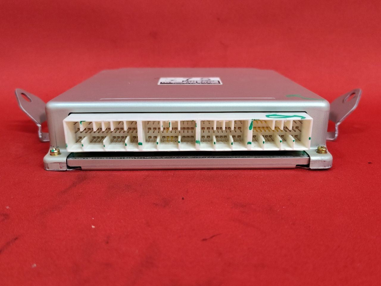2004 Subaru Outback, Legacy, Baja 2.5L H4 Auto Trans Engine Control Module ECM