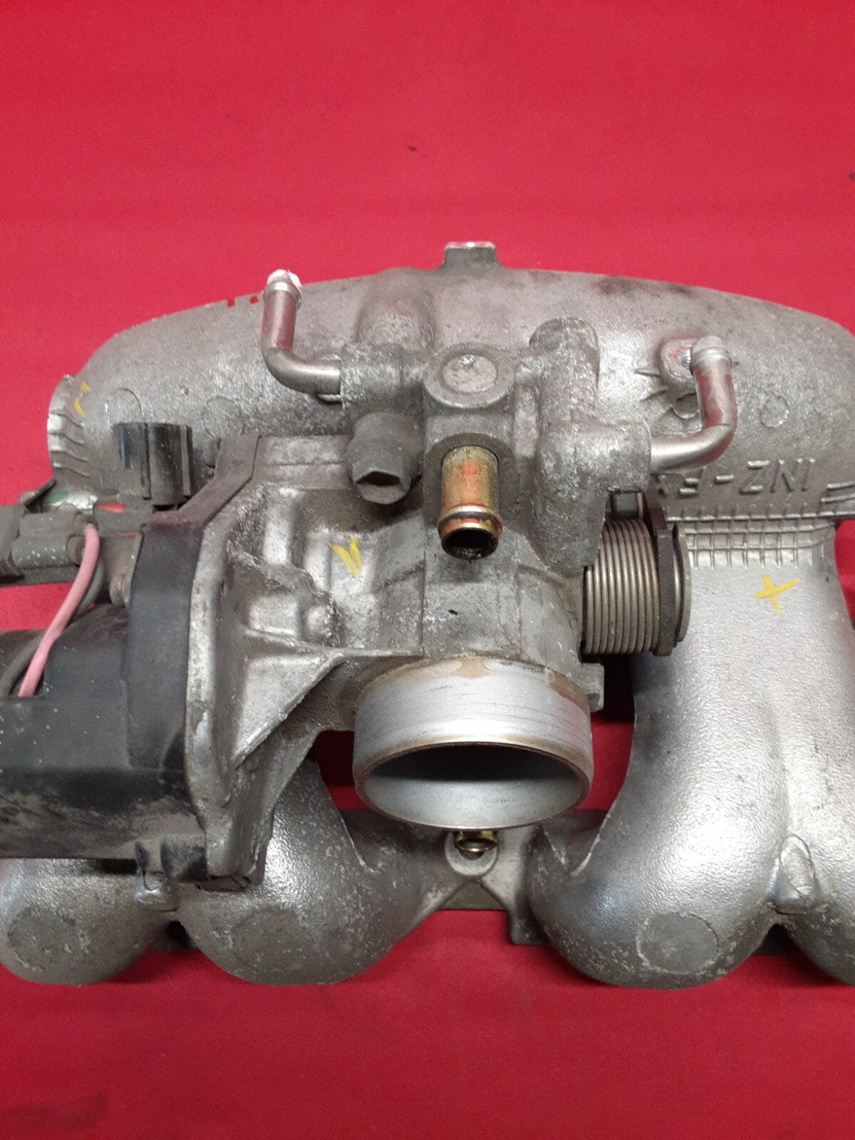 2001 - 2007 Toyota Prius 1.5L Engine Intake Manifold w/ Throttle Body 1710121060