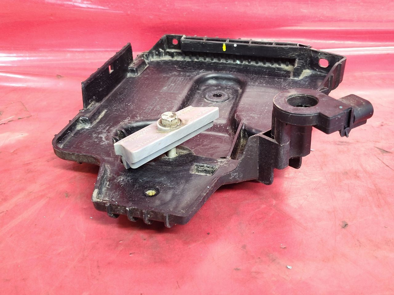 2013-2016 Chevrolet Spark + EV Battery Hold Down Tray OEM - 69k Miles 95382350