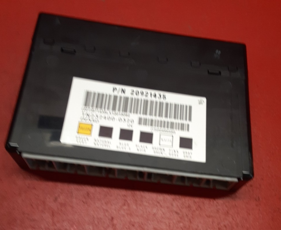 2006-2013 Chevy Buick GMC Cadillac Body Control Module BCM BCU   22860591