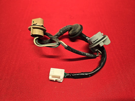 2000-2003 Lexus RX300 Left / Right OUTER Tail Light Lamp - SOCKET WIRING HARNESS