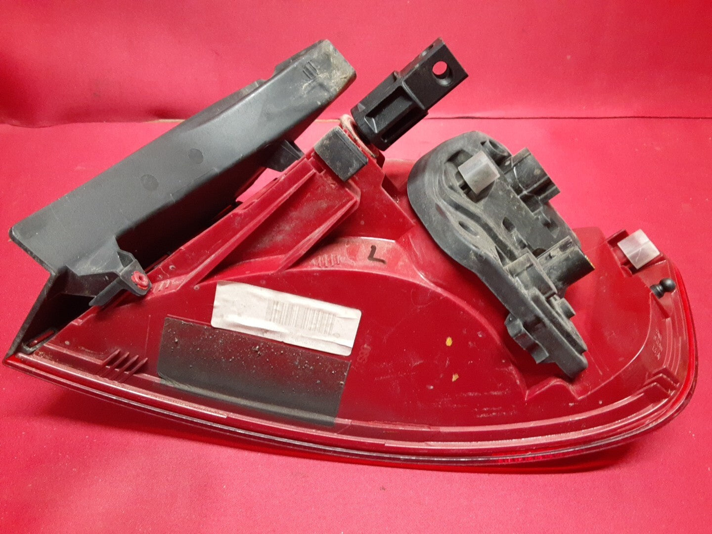 2009 - 2012 Audi A4 10-12 S4 LEFT DRIVER OUTER Tail Light Lamp 	HALOGEN