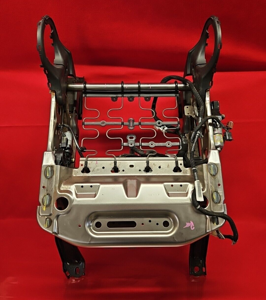 2013 - 2020 Infiniti QX60 / JX35 Pathfinder - Driver Front Power Seat Track