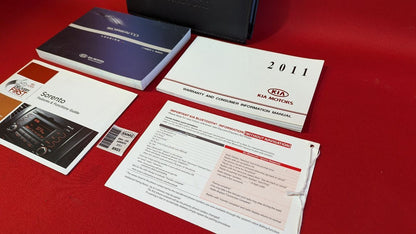 2011 Kia Sorento 2.4L Auto Trans Owner's Manual Booklet Set w/ Case