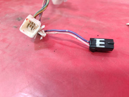 1997-1999 Lexus ES300 FRONT LEFT DRIVER Door Wiring Harness 82152-33700 