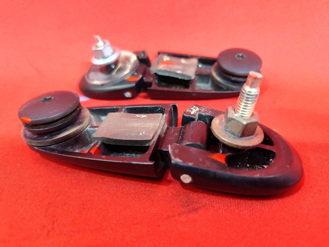 1998 - 2002 Ford Explorer Liftgate Tailgate Hatch GLASS Left Right Hinge Set