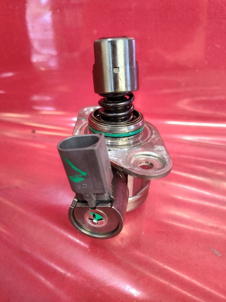 2012-2018 Mercedes SEDAN 3.5L V6 High Pressure Mechanical Fuel Pump - 110k
