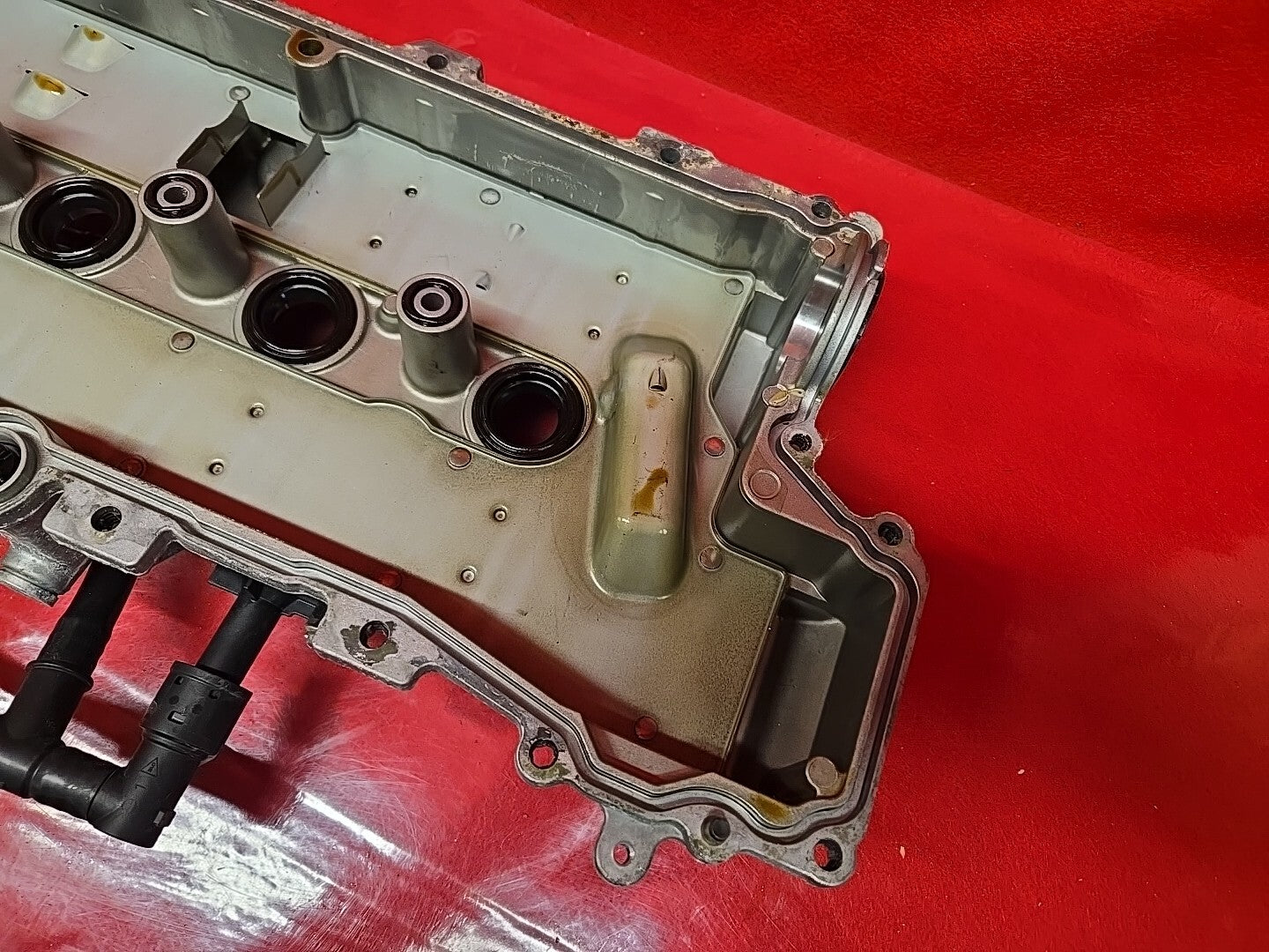 2013 - 2023 GMC Chevy Buick Cadillac L4 Camshaft Rocker Valve Cover 25201395