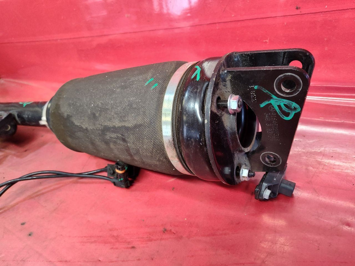 2007-2012 Mercedes GL320 GL350 GL450 GL550 Front Pneumatic Air Shock Strut