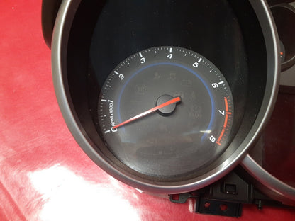 2013 - 2016 GM Chevrolet Cruze Instrument Cluster Speedometer Gauge 154918 MI