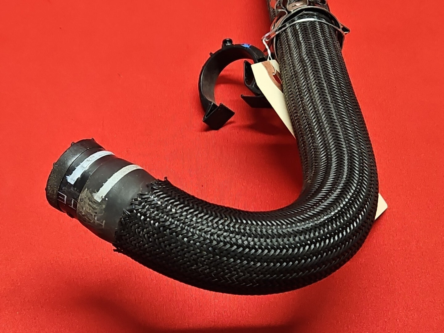 2013 - 2019 Fiat 500e EV Electric Coolant Hose Pipe Line 68105677AB