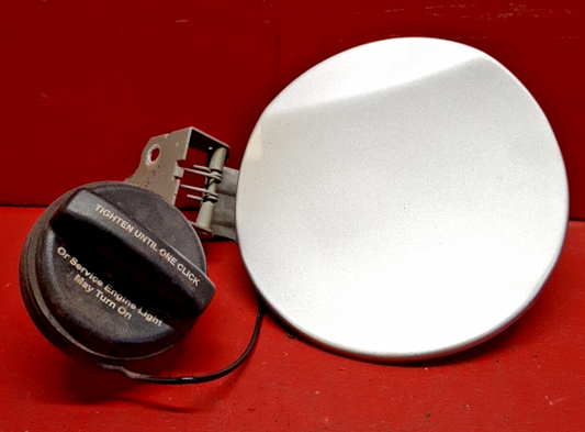 2013-2015 Chevrolet Spark Fuel Door W/ Cap OEM Switchblade Silver 95090206