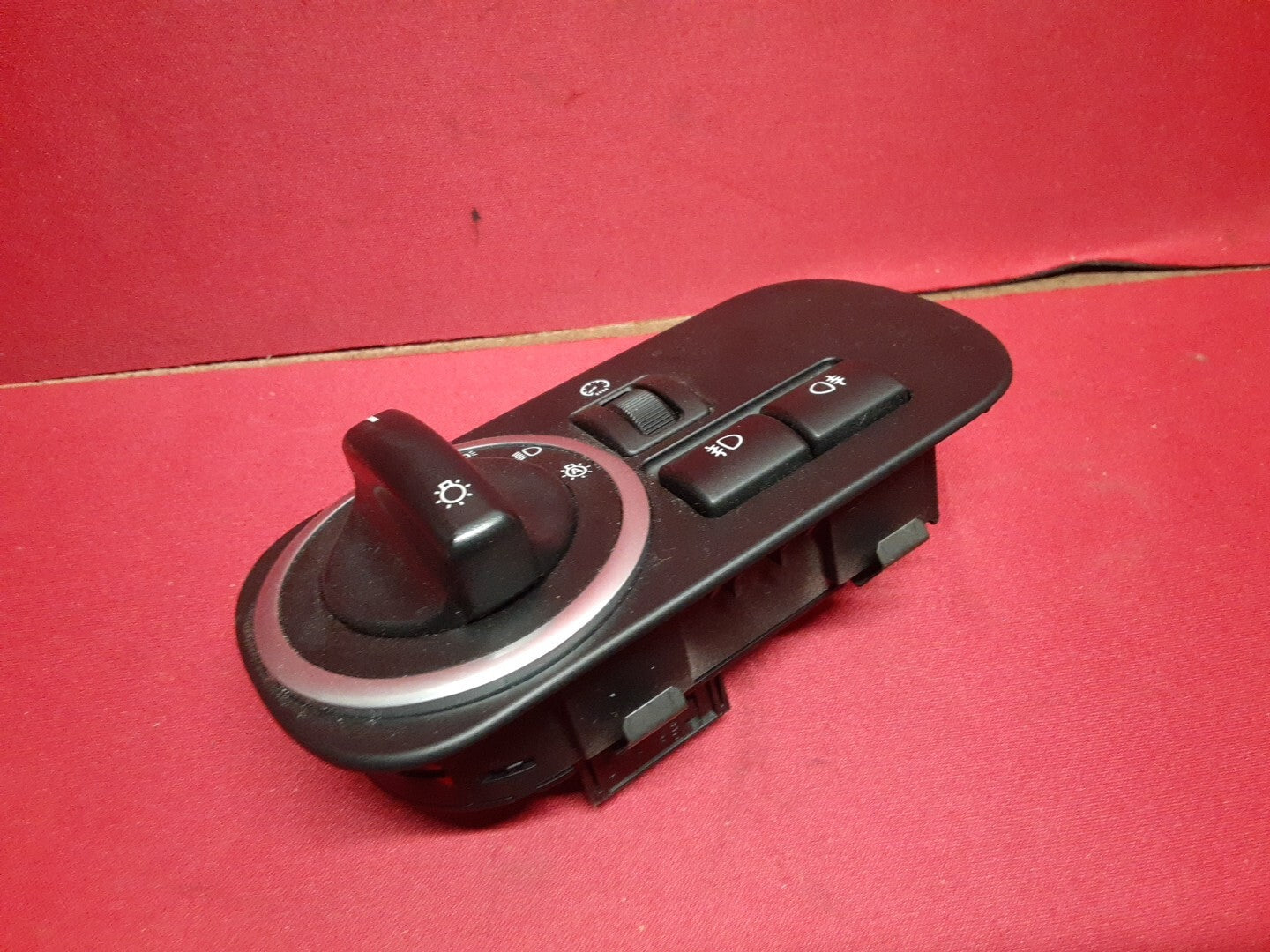2010 - 2016 Land Range Rover Headlight Switch w/ Auto Headlamps & Fogs LR010876