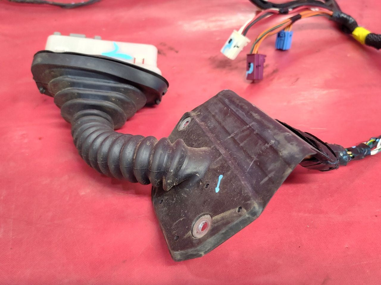 2013-2015 Dodge Ram 1500 2500 3500 Front Right Passenger Door Wiring Harness
