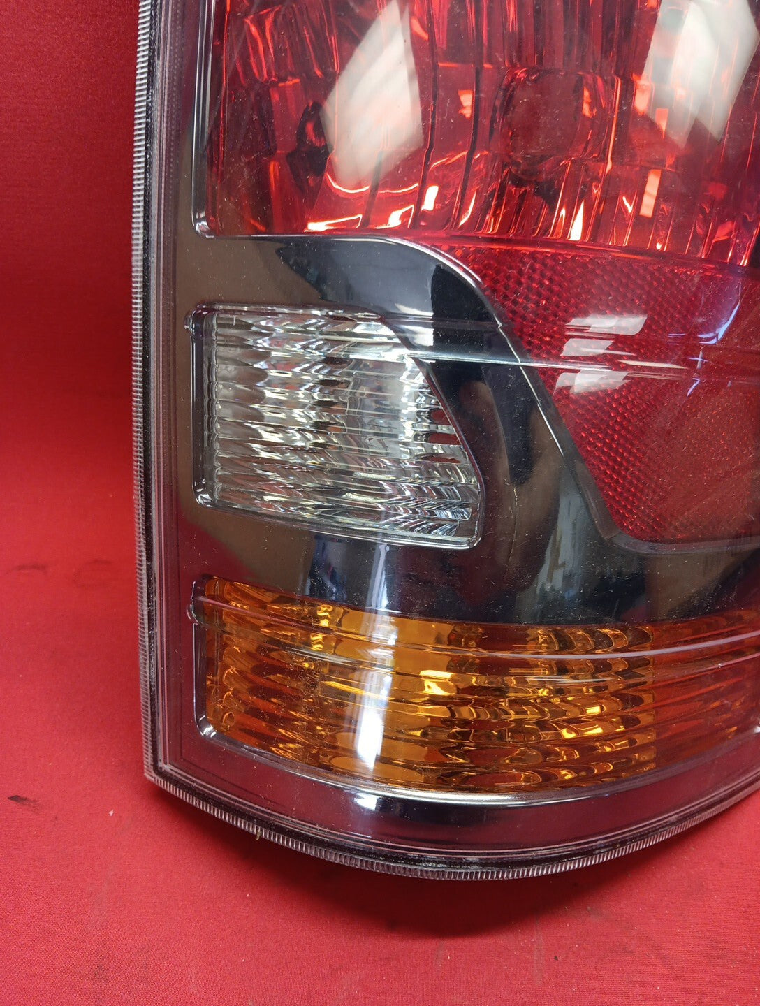 Eagle Eyes Rear Left Taillight Assembly For 06-08 Honda Ridgeline HD474-U100L