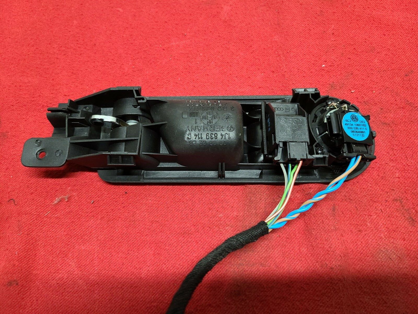 1998 - 2005 Volkswagen Passat - Rear Right Interior Door Handle - 3B0839114