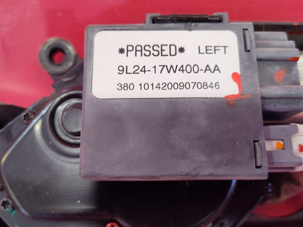 06-10 Ford Explorer Mercury Mountaineer Liftgate Hatch Wiper Motor w/ Covers
