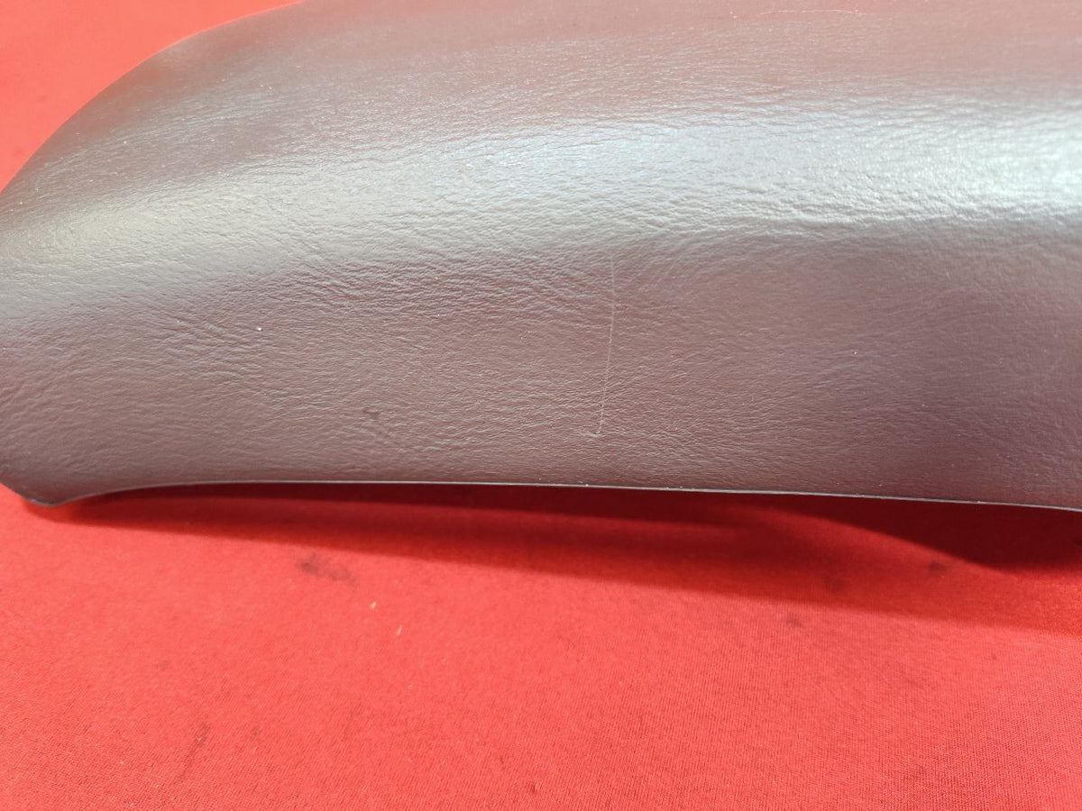 2002-2004 Subaru Outback Legacy Auto Trans Center Console Arm Rest Lid BROWN
