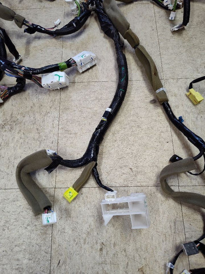 2011-2013 Infiniti QX56 Dash Wiring Harness AWD 3Row w/ LDP, ICC, NAVI, HFP