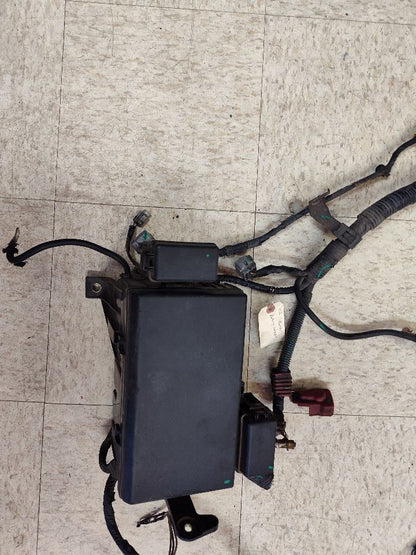 2003 2004 Toyota 4Runner Front End Engine Bay Wiring Harness w/ DAYTIME RUN ONLY