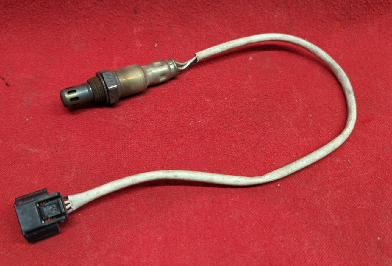 NTK Japan Manifold Oxygen O2 Sensor - Fits: Nissan Chevy Chevrolet Infiniti