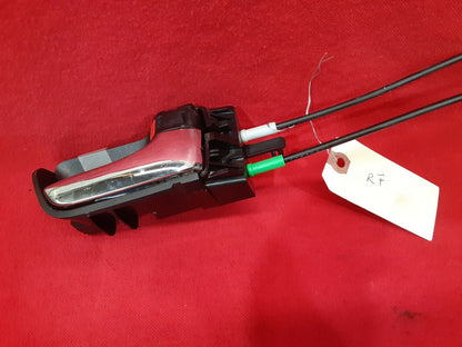 2004 - 2009 Toyota Prius Passenger Right Front Door Latch / Actuator 69030-47060