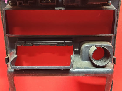 94-95 Nissan Pathfinder 95-97 Pickup Center Dash Radio Bezel Trim Air Vent Panel