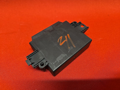2012 - 2019 Fiat 500 500e Park Assist Aid Sensor Control Module 68185135AB