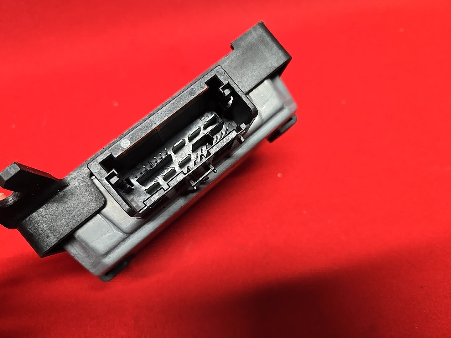 18-20 Buick Regal Sportback TourX Hybrid Auto Stop Go Converter Module 13514044