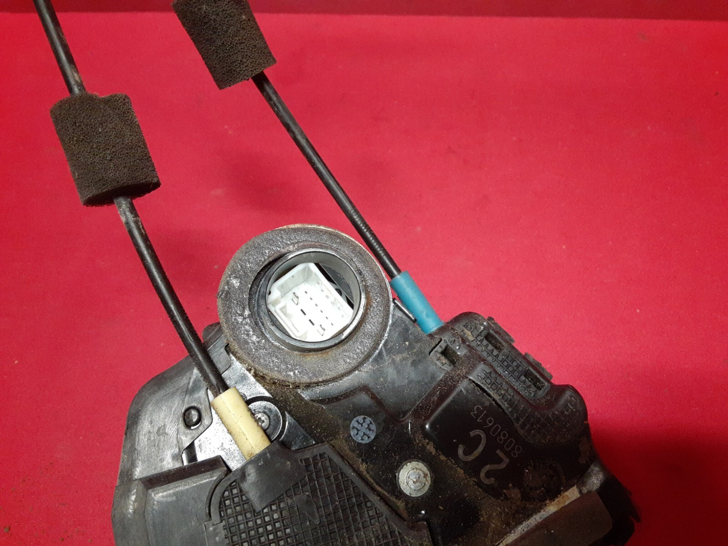 2006 - 2019 Toyota Scion REAR LEFT Door Latch Lock Actuator 69060-42021