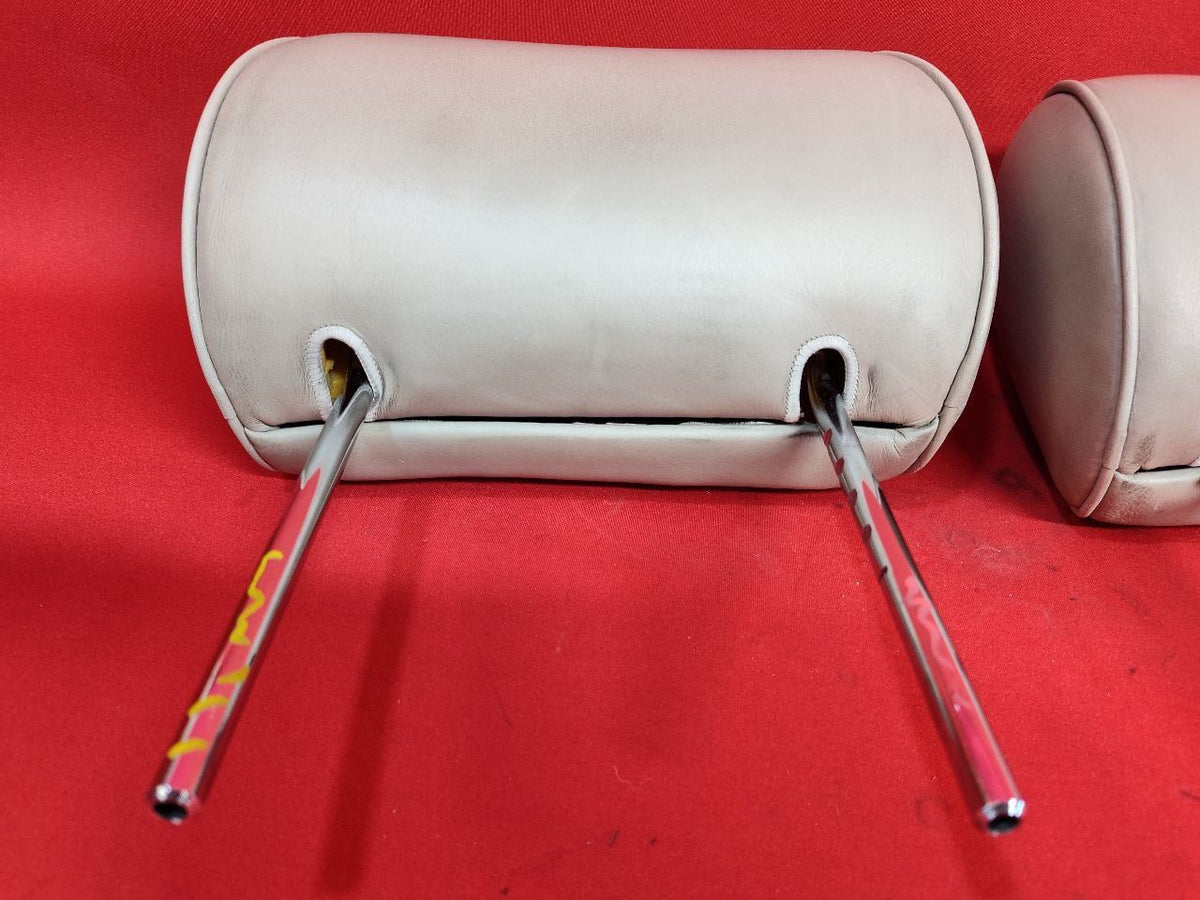 2002-2005 Lexus GS300 GS430 Front Seat Left Right Headrest Set w/ Leather IVORY