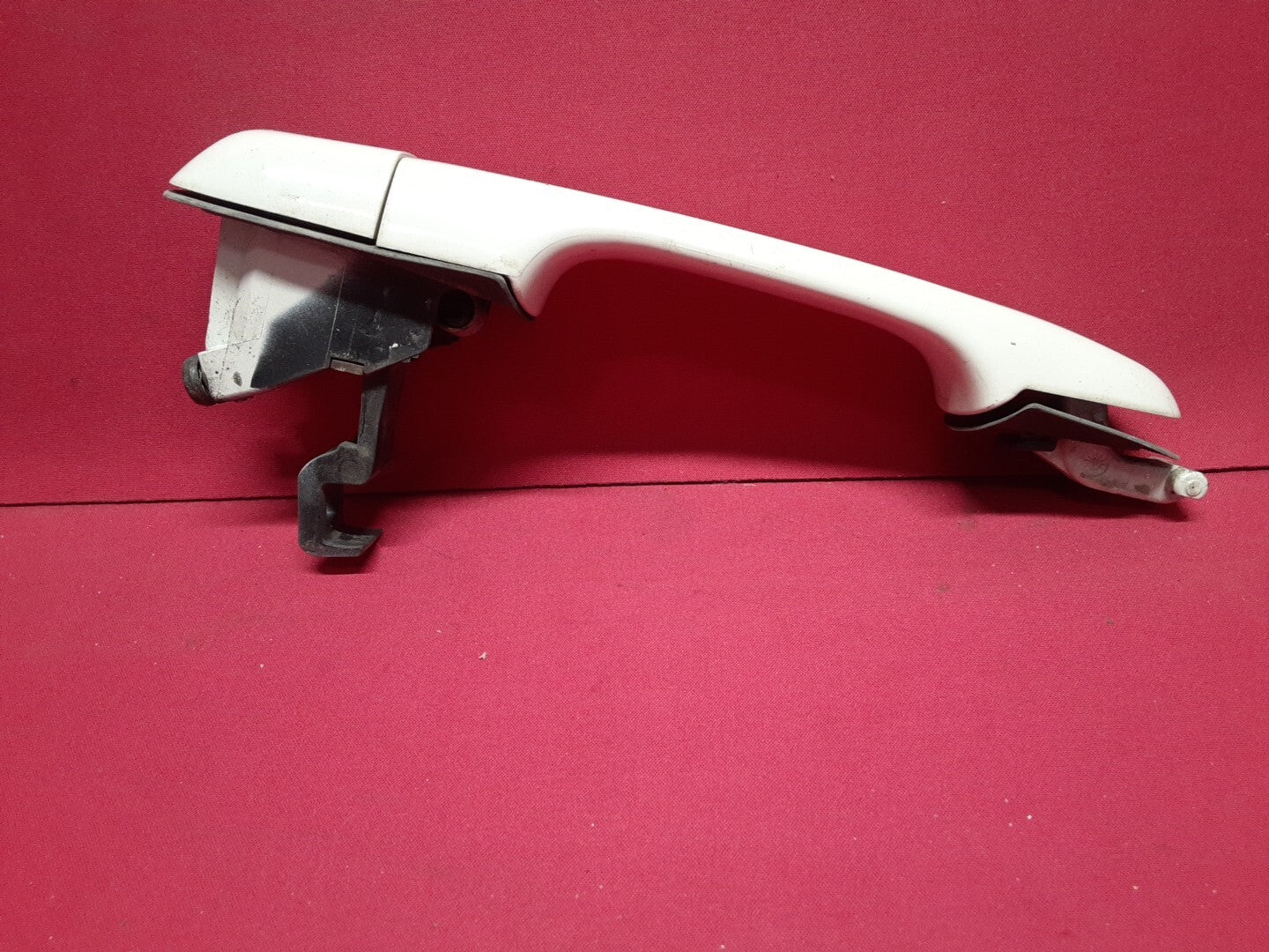 1998 1999 Volvo S70 V70 FRONT RIGHT PASSENGER Door Handle - 189 Polar White