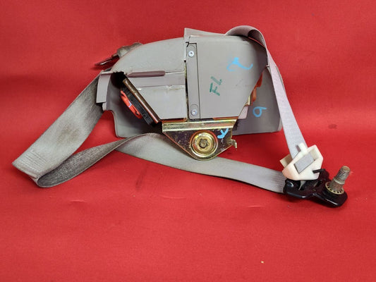 1997-1999 Oldsmobile Aurora FRONT LEFT DRIVER Seat Belt Retractor w/ Cover Grey