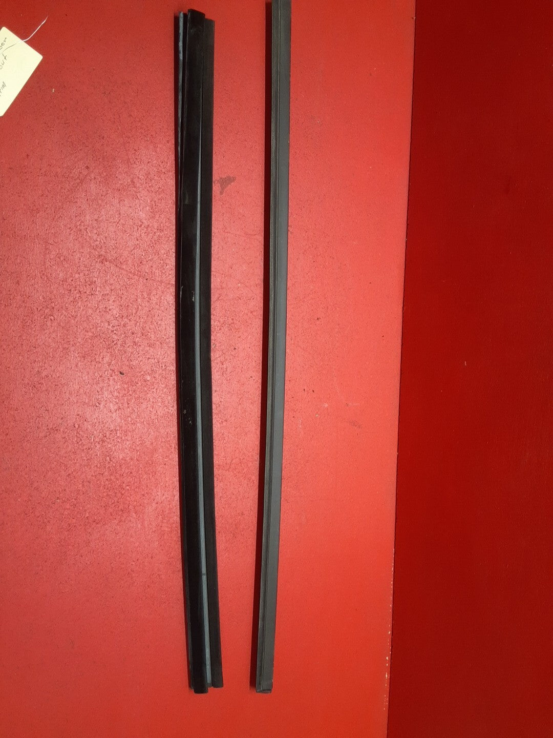 1997-2006 Jaguar XK8 XKR X100 Right Passenger Belt Molding Door