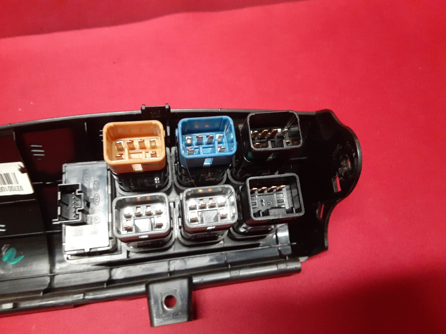 2011 - 2013 Kia Sorento Rear Wiper Traction Parking Aid Dash Assembly 937001U004