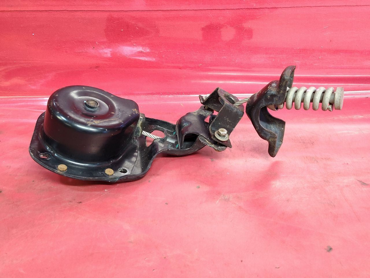 2005-2016 Land Rover Range Rover Emergency Spare Tire Carrier Winch Hoist