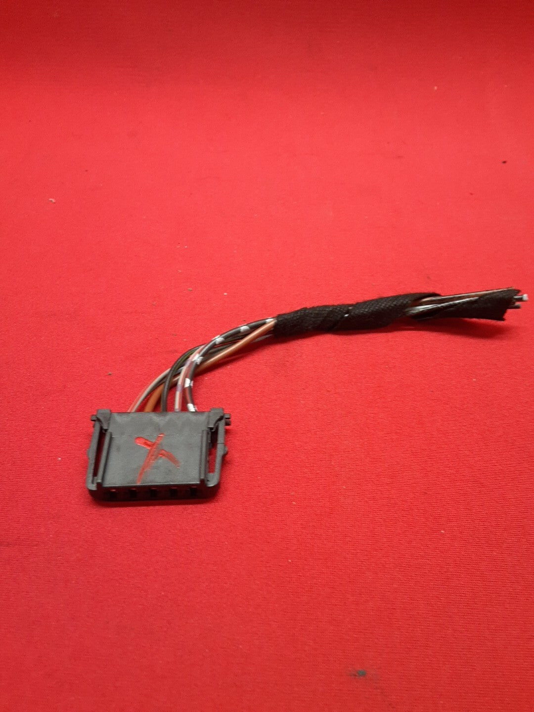 2002 Mercedes-Benz E430 Right Rear Taillight Assembly Pigtail 210-820-36-64