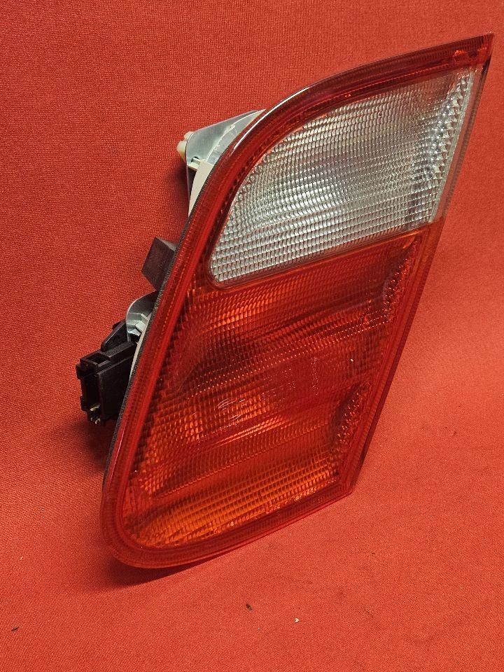 1998-2003 Mercedes CLK-Class RIGHT PASSENGER Inner Lid Tail Light Stop Lamp